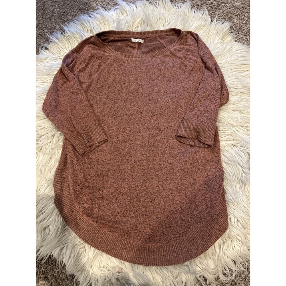 Maurice’s Woman’s Medium Pink And Grey Heathered Tulip Hem Tunic Shirt